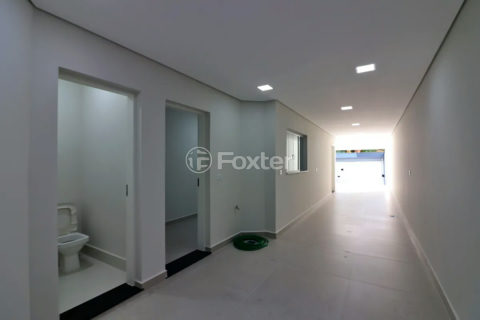 Image 30 - 1015560