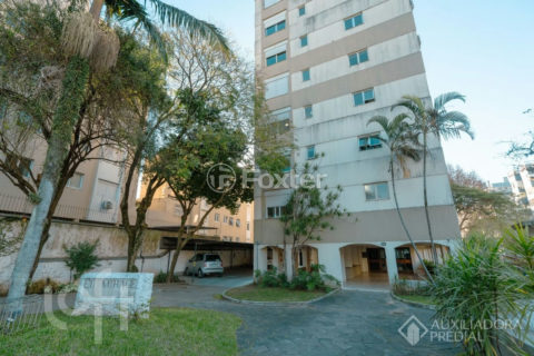 Image 33 - 1015571
