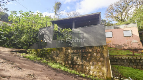 Image 37 - 1015636