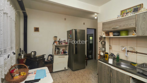 Image 22 - 1015636