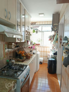 Image 15 - 1015647
