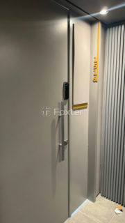 Image 4 - 1015665