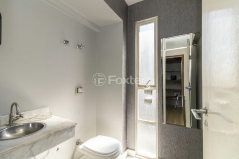 Image 20 - 1015667
