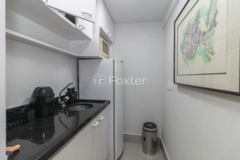 Image 22 - 1015667