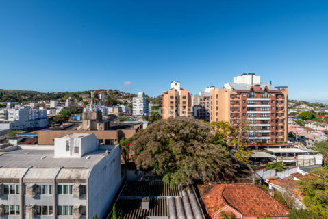 Image 40 - 1015710