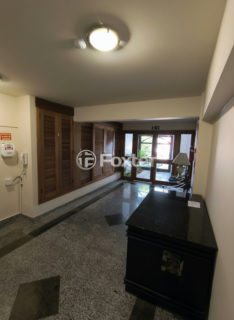Image 47 - 1015710