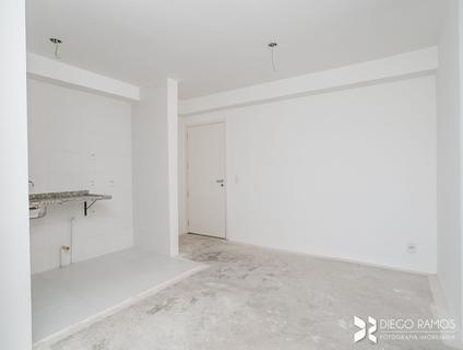 Image 3 - 101572