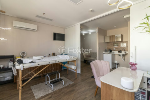 Image 3 - 1015732