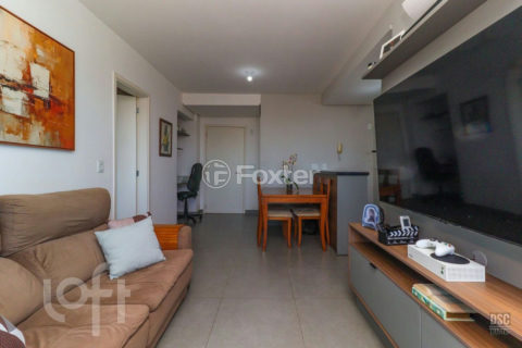 Image 2 - 1015739