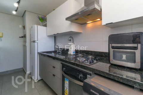 Image 4 - 1015739