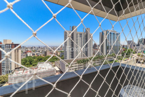 Image 32 - 1015739