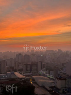 Image 8 - 1015744