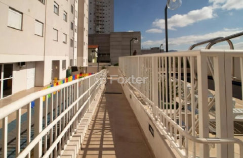 Image 48 - 1015747