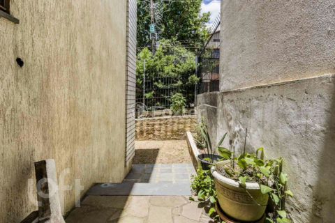 Image 23 - 1015777
