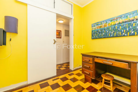 Image 22 - 1015783