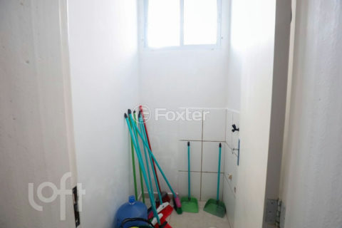 Image 30 - 1015799