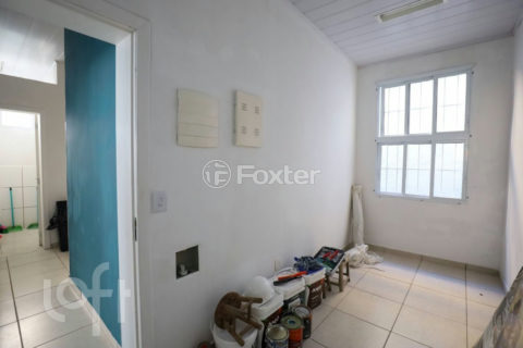 Image 28 - 1015799