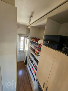 Image 6 - 1015846