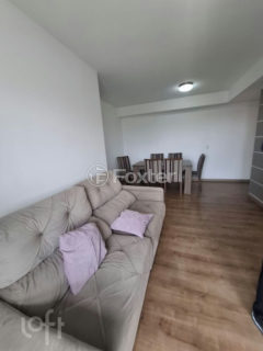 Image 4 - 1015852