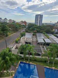 Image 33 - 1015852