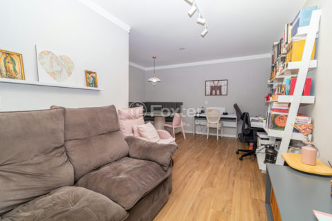 Image 4 - 1015881