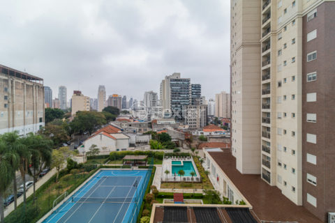 Image 3 - 1015881