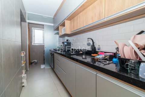 Image 15 - 1015881