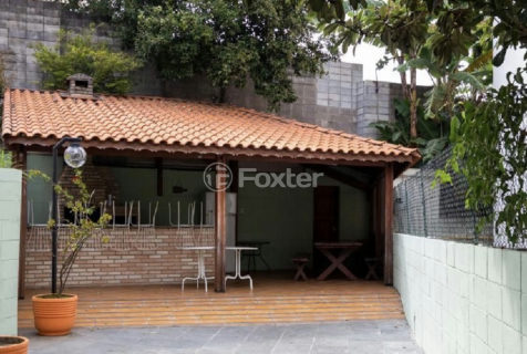 Image 16 - 1015902