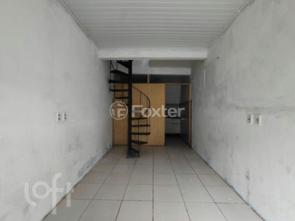 Image 21 - 1015906