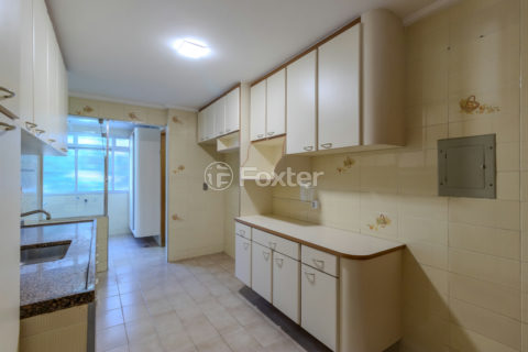 Image 79 - 1015910