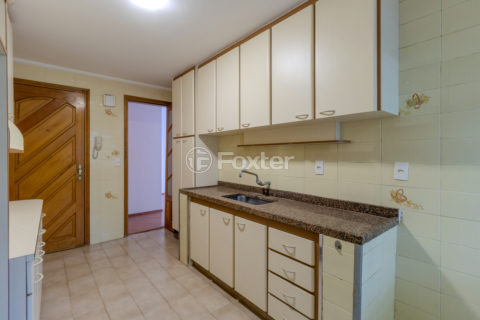 Image 77 - 1015910