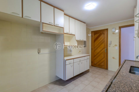 Image 78 - 1015910