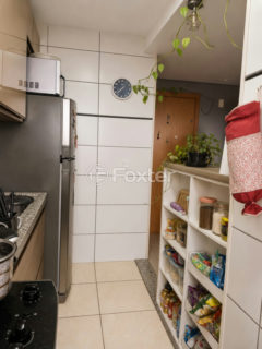 Image 4 - 1015913