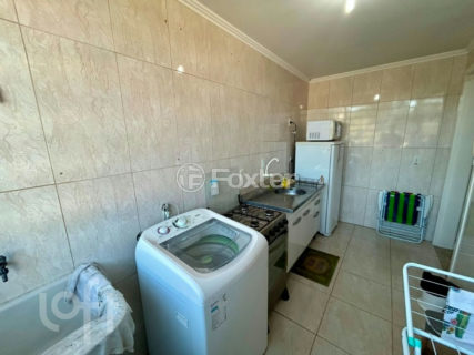 Image 4 - 1015914