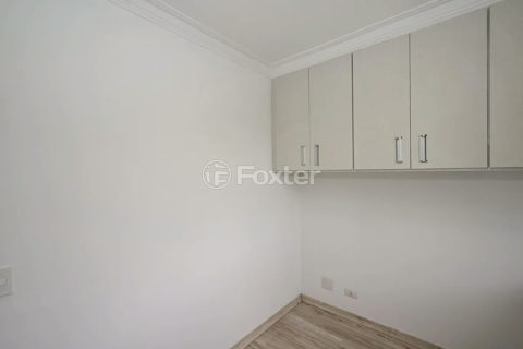 Image 23 - 1015949