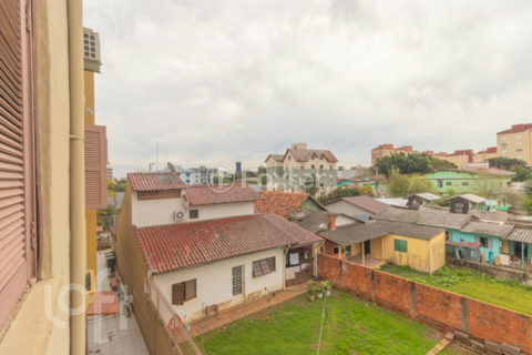 Image 34 - 1015974