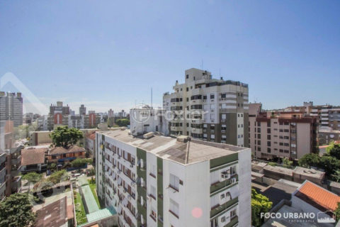 Image 15 - 1015977