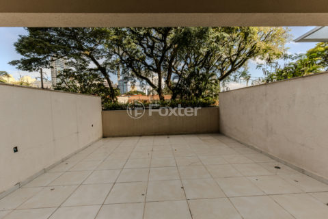 Image 4 - 1016028