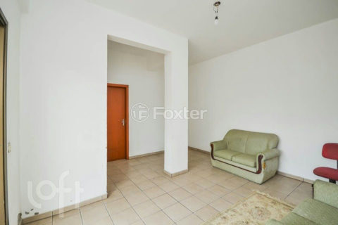 Image 33 - 1016069