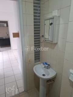Image 7 - 1016097
