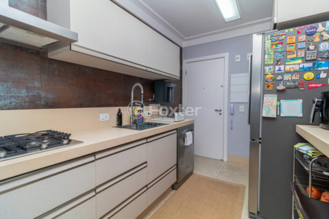 Image 38 - 1016117