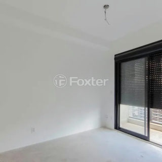 Image 30 - 1016132