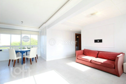 Image 29 - 1016221