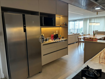 Image 3 - 1016252