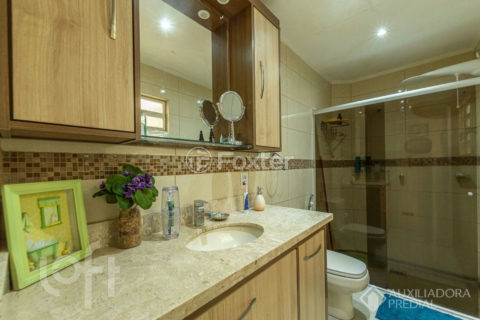 Image 61 - 1016310