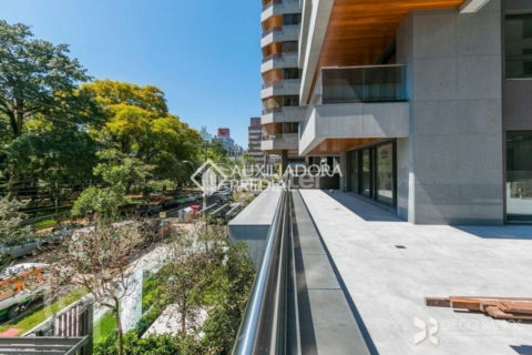 Image 4 - 1016321