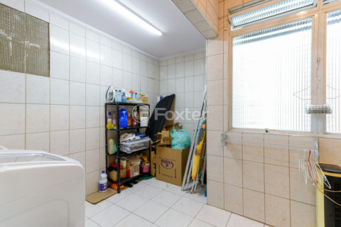 Image 21 - 1016344