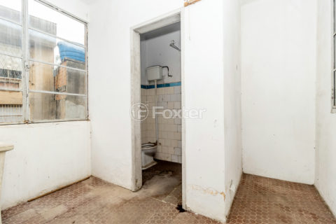 Image 22 - 1016353