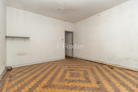 Image 4 - 1016353