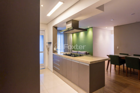 Image 21 - 1016358